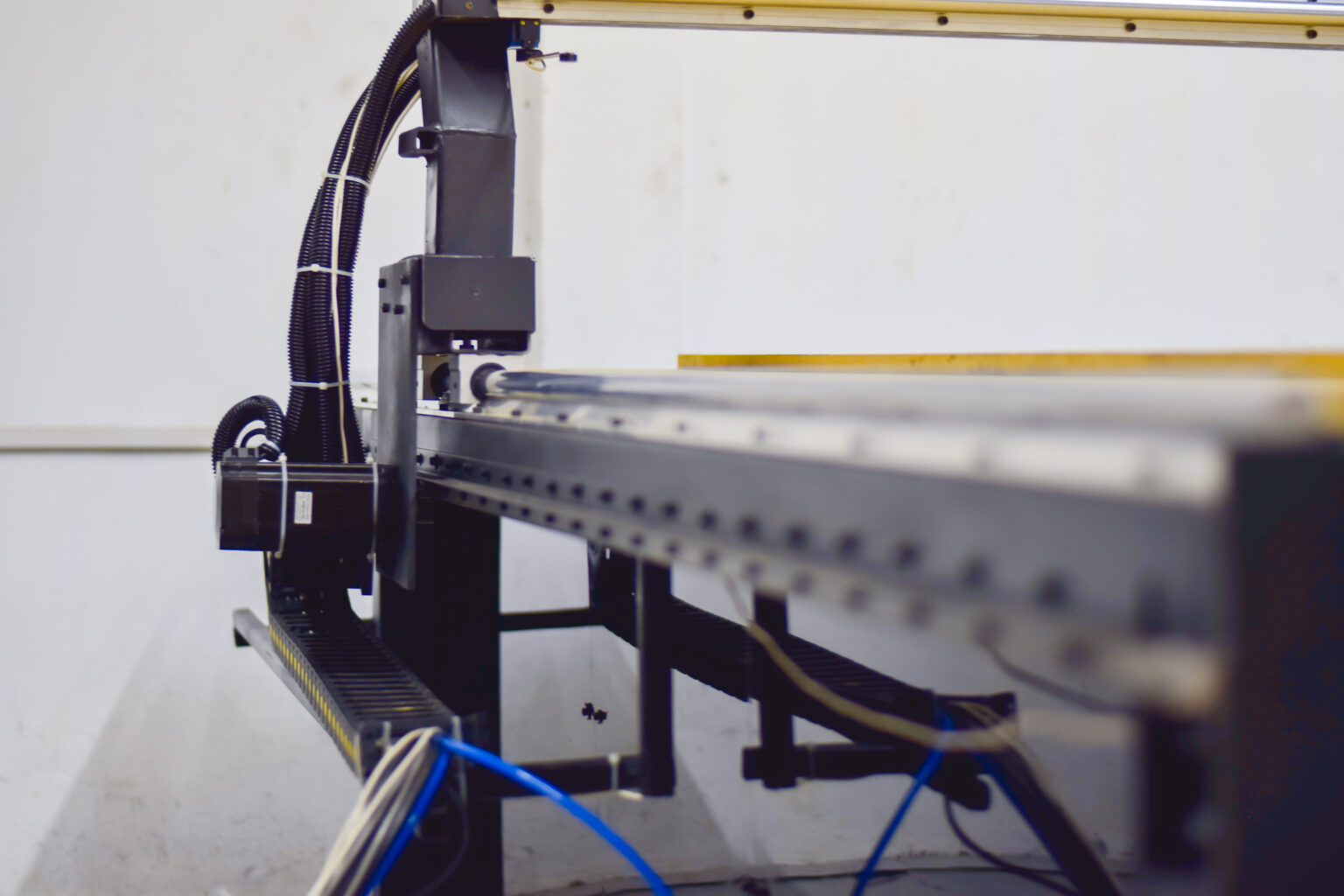 CNC ROUTER